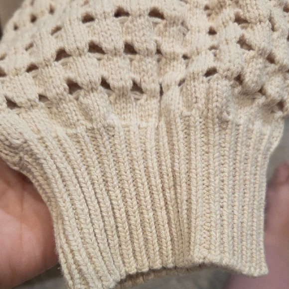 Time and Tru Tan Hoodie with Textured Design - Picture 4 of 4